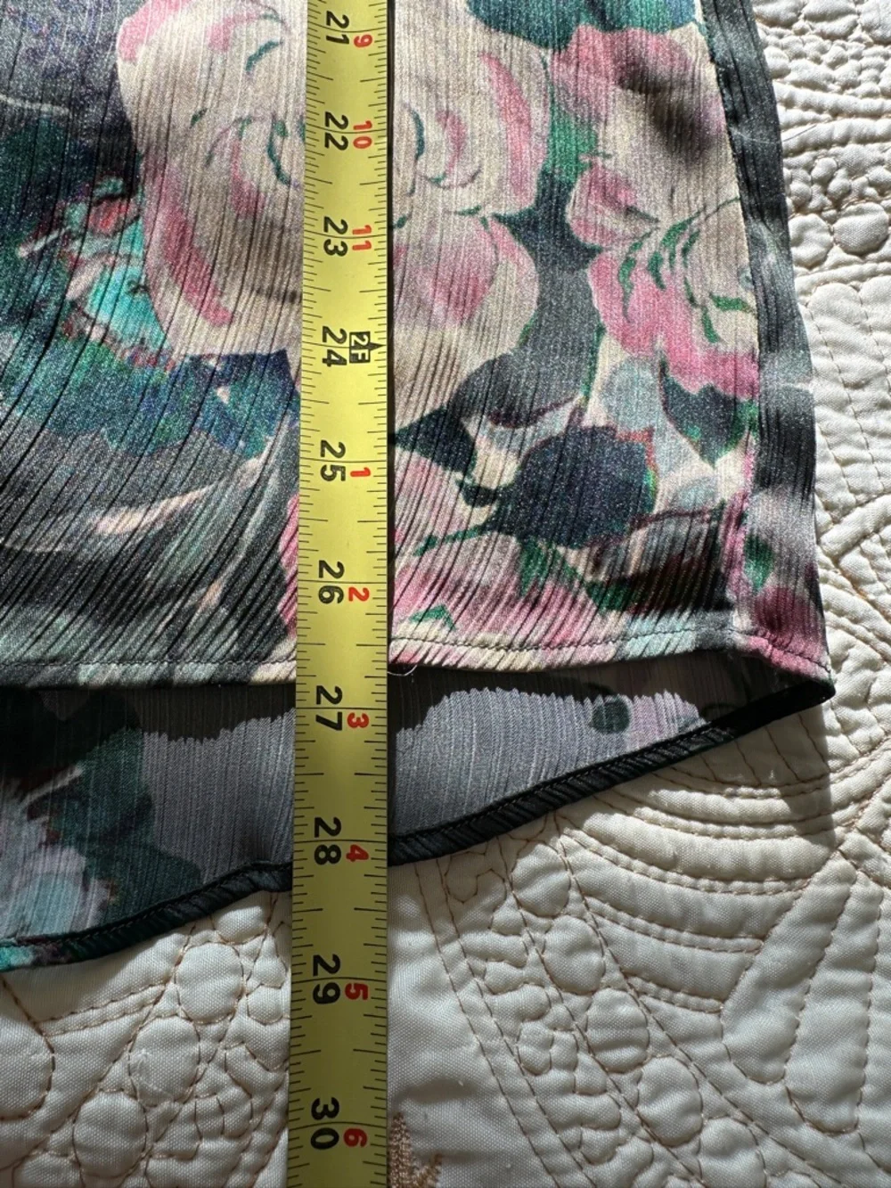 Zara Green Floral Relaxed-Fit Blouse with Pink Accents - Picture 7 of 7